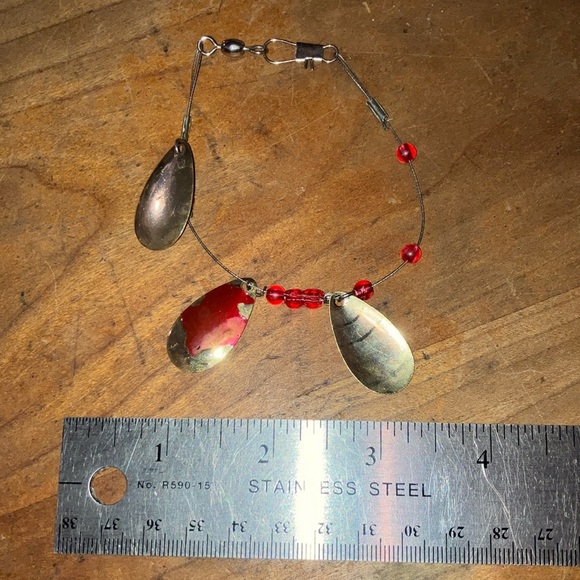 Spinner Fishing lure /  Hooks - Picture 4 of 7